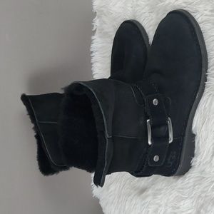 UGG Cedric Women's Black Boots with Silver Buckle, Size 6(US)